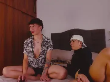 2gays_1straight thumbnail preview