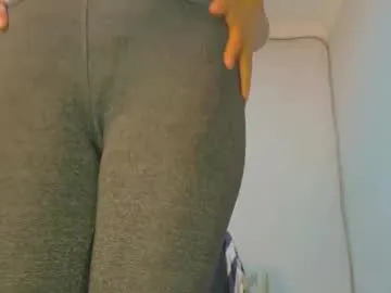 alexa472 Image 5