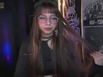 elle_uwu Image 2