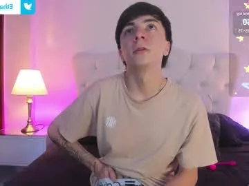 ethan_and_ava Image 4