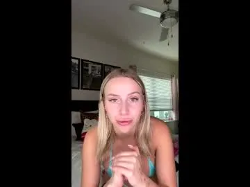 itsmealexisrae thumbnail preview