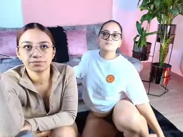 jules_n_gia Image 18