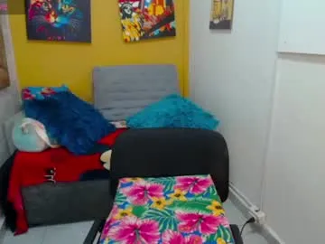 kiarabigcockts Image 8