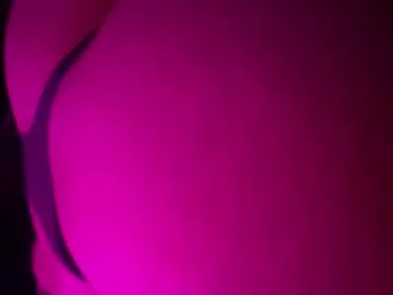 lady_lucky_love Image 14