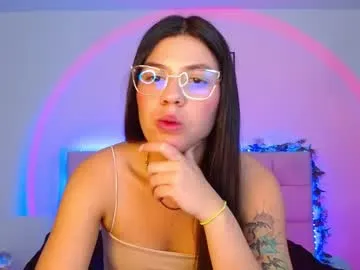layla_roma Image 18