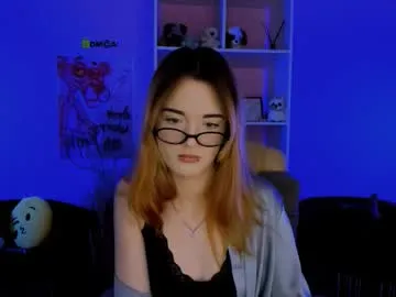 liana_kisses Image 12