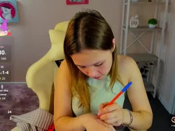 lori_blossom Image 17