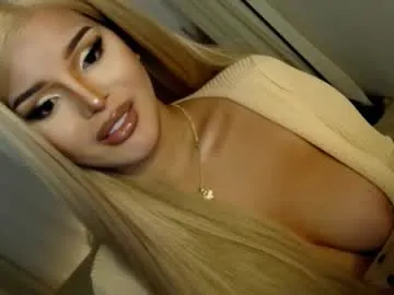 lucy_heartfiliaxxx Image 3