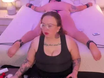 miaandmolly_ Image 13