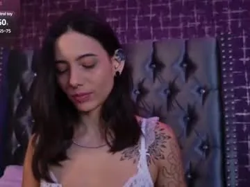 mishelkrave_ Image 11