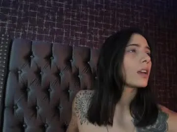 mishelkrave_ Image 2