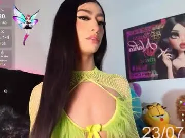 nahiavictoria Image 17