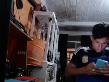 teoyes_ Image 7